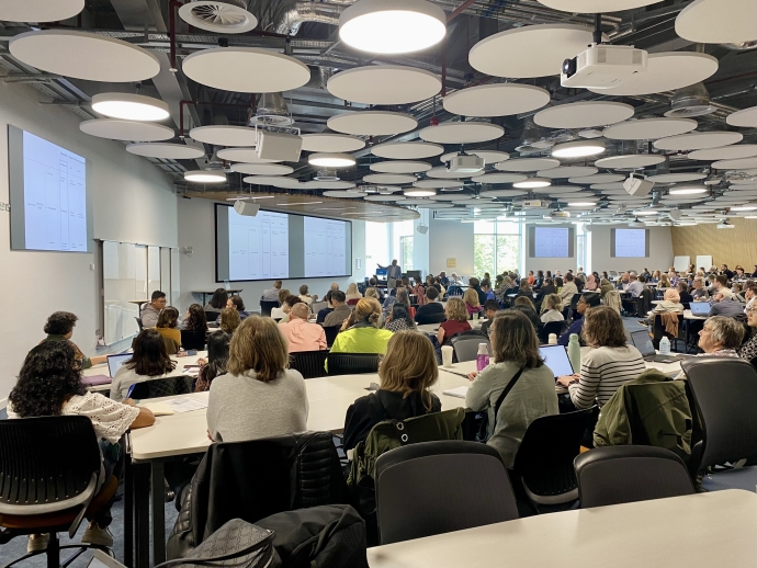 Docentes del Departamento de Química exponen en la Universidad de Glasgow, Escocia